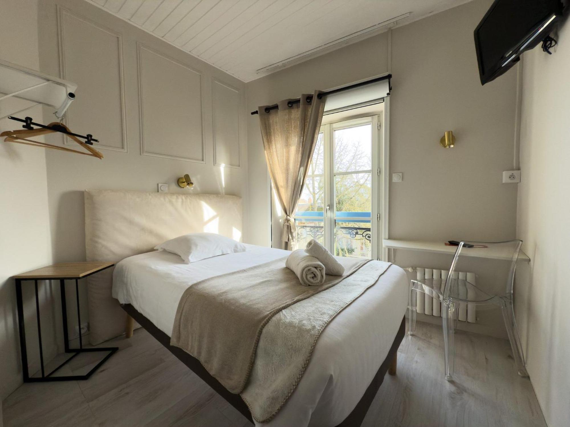 Hotel De Paris Ла Рошел Екстериор снимка
